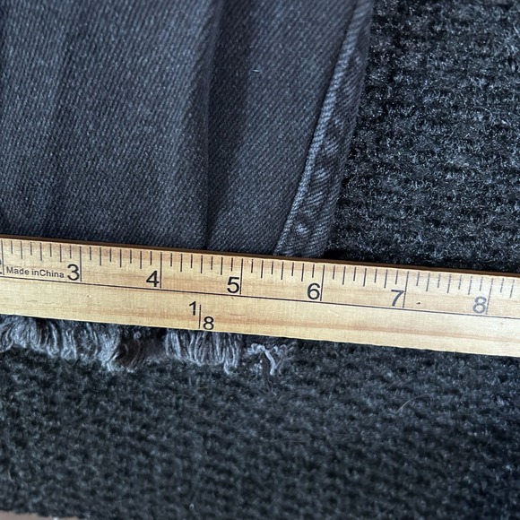 Good American Good Curve Crop Jeans Black High Rise Raw Hem Size 14 - Picture 7 of 8